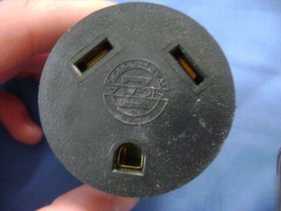 36 - rv 30 amp to standard 15 amp outlet ~ 15 amprated