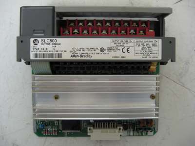 Allen bradley slc 500 1746-OA16 c triac output module