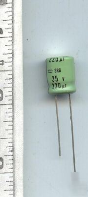 220UF / 35 volt electrolytic capacitor 100 lot radial