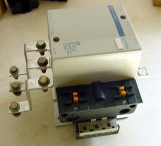 Telemecanique ice contactor LC1F185 150HP @ 460V
