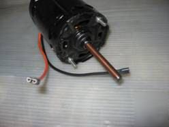 New 2 kysor 12V motor p/n 275152