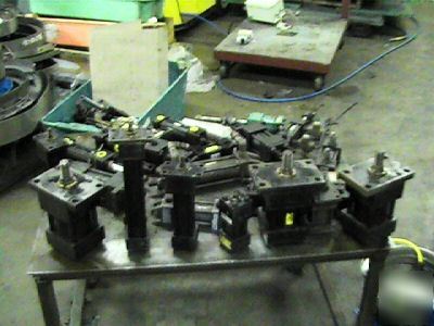  large lot parker, hydra, cylinders air & hydraulic 