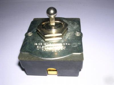 Arrow hart oil-tight starter reversing switch, 80983-1