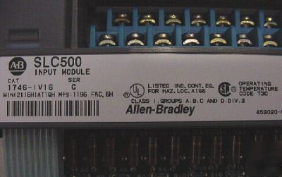 Allen-bradley slc 500 5/02 with 4 slc slot racks 
