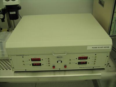 Mdc duochuck model 8512-6AU cv plotter