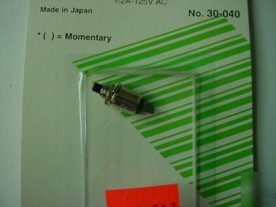 Mini push button switch, spst, off-(on) ( qty 3 ea )