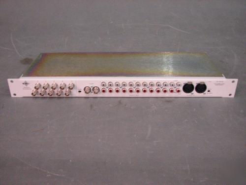Dwight cavendish dc distribution amplifier vp-702-04