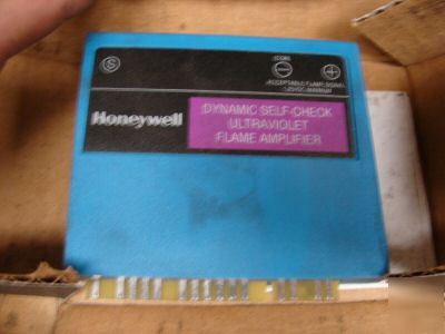 Honeywell ultraviolet amplifier R7861 a 1026 R7861