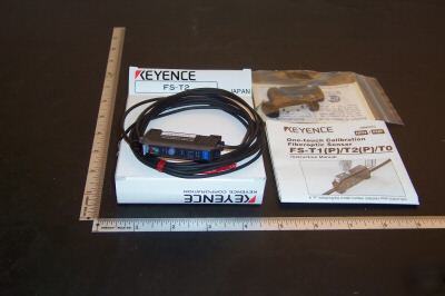 Keyence fs-T2 fiber optic sensor amplifier