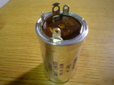 2 mallory 15V 5000UF single section twistlock capacitor