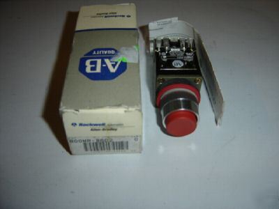 Allen bradley 800MR-B6D2 red push button 