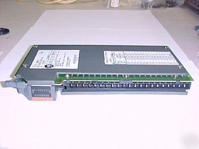 Allen-bradley ac output module rev. D02 (1771-oad c)