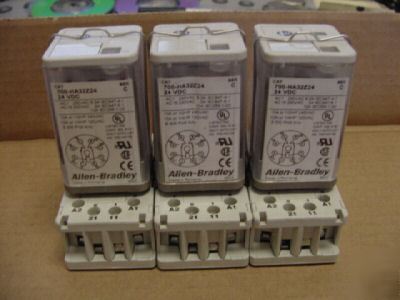 Allen bradley 700-HN100 with 700-HA32Z24 24V qty (3) >