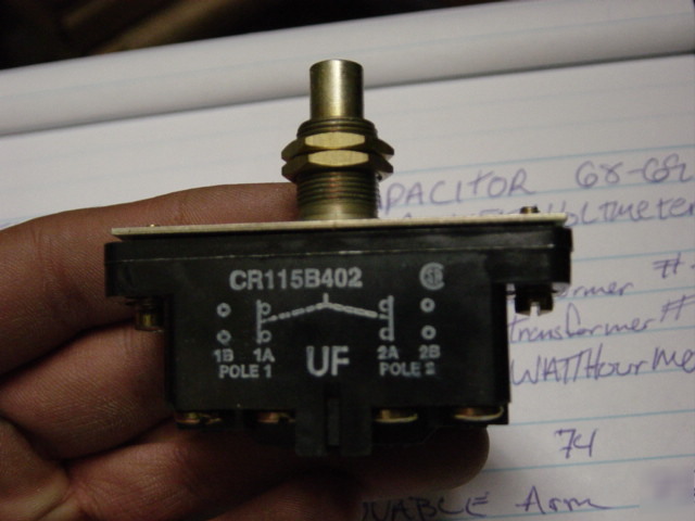 General electric CR115B402 precision snap switch