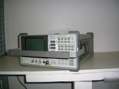 Hp 8562A spectrum analyzer, portable. 9 khz to 22 ghz.