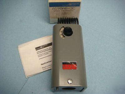 Johnson penn A19 temperature control thermostat * hvac 