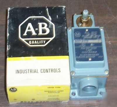 Allen bradley 802T-R2TD limit switch 802TR2TD