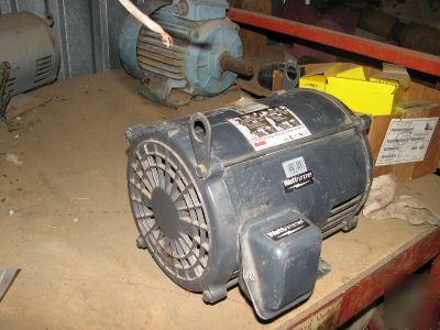 7.5 hp duel speed industrial electric motor by dayton