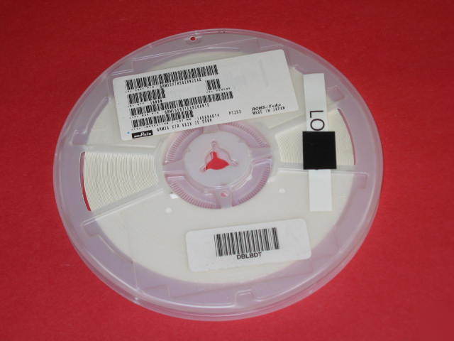 Murata ceramic chip capacitor 0402 smd smt 6800PFQTY10K