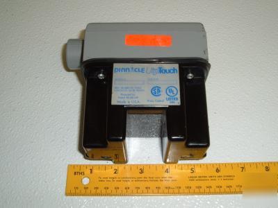 Pinnacle ultra touch press control ul-101-2B