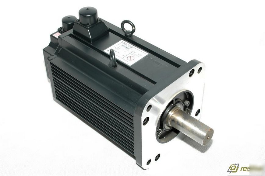 Yaskawa usafed-30C22 ac servo motor 2.9 kw 1500 rpm