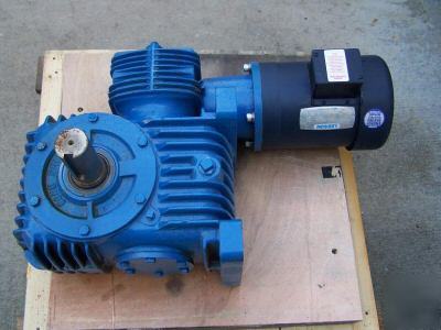 Leeson heavy duty gear motor