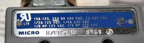 Microswitch - limit switch 600VAC 250VDC BZE6-2RN 