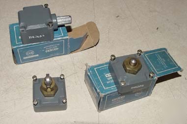 New 3PC general electric cge limit switch head 