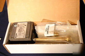 New barksdale temperature switch T2H-M251-Q61 