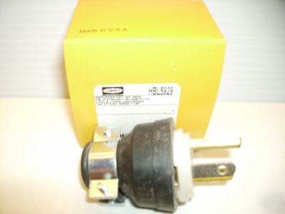 New hubbell plug HBL5929 15 a 277 v 7-15P 5929 ********