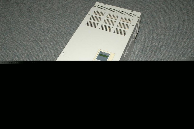 Yaskawa / magnetek cimr-P5M4037 60HP 460V ac drive