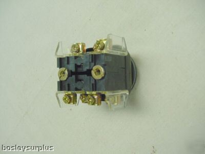 Allen bradley 800T-A9B push button yellow