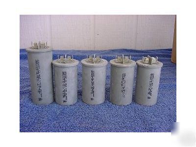 Five 20 microfarad motor run capacitors