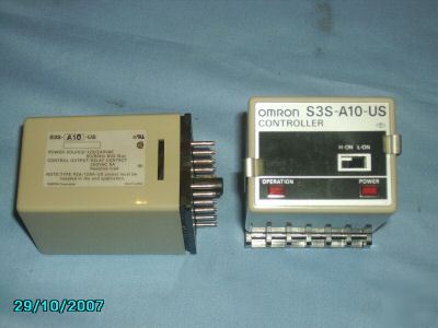 Omron sensor controller S3S-A10-us & base 120/240VAC