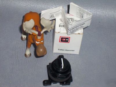 Cutler hammer E34VHBK1 selector switch G28