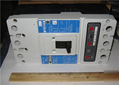 Cutler hammer series c industrial circuit breaker 400A