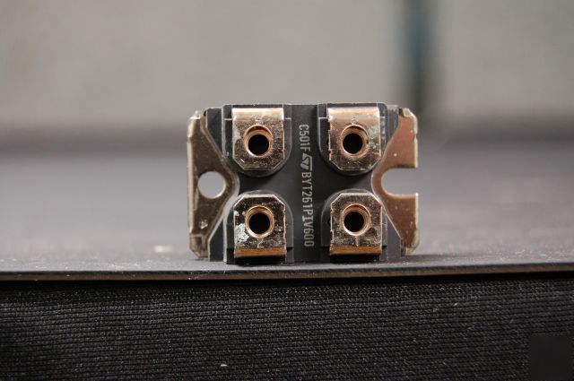 Gmi BYT261PIV600 fast recovery rectifier diode