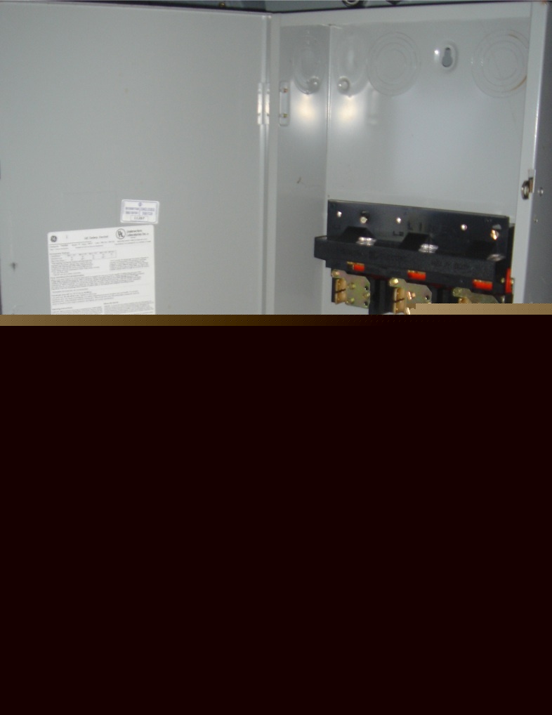 New ge 200 amp 600 volt heavy duty fused safety switch