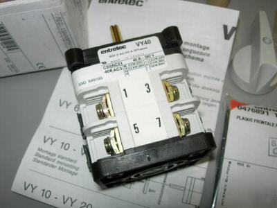 New in box entrelec VY40/d/014/st with kit 