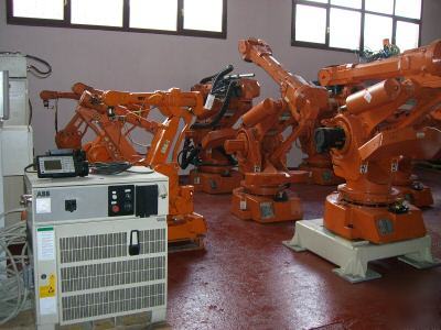 Used abb robots used kuka robots used fanuc robots
