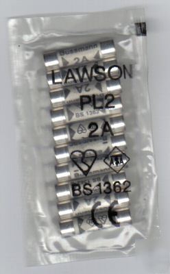 New 50 x 2AMP plug fuses 25MM BS1362 , many fuses