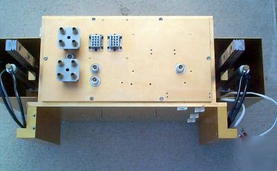 Rf enclosure for automated or manual testing.