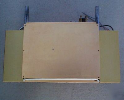 Rf enclosure for automated or manual testing.