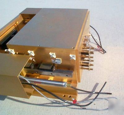 Rf enclosure for automated or manual testing.