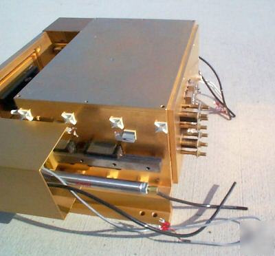 Rf enclosure for automated or manual testing.