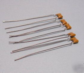 Mlcc cog 100V 15PF pitch 5MM, avx....lot of 200