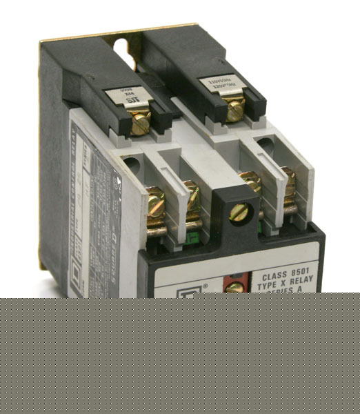 Square d type X0 20 relay class 850L series a 8-pole