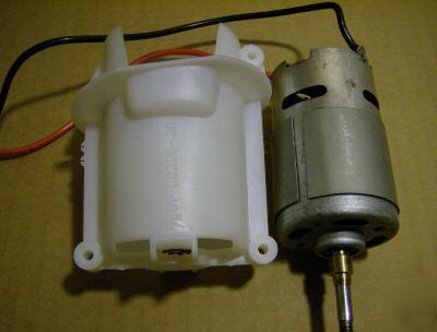 Powerful Â½ hp 24V dc motor for rc/battle bots ect. 