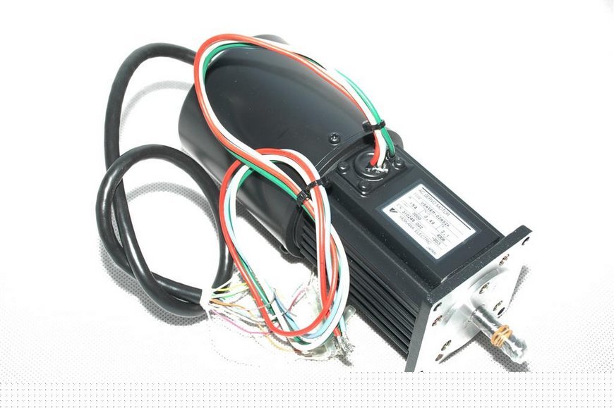 Yaskawa usasem-02AS2K ac servo motor 154 w 3000 rpm