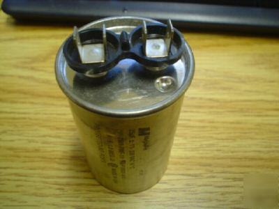 New 1 magnetek 330V 25UF a/c motor run capacitor 